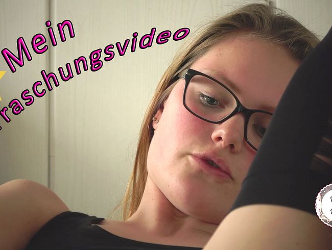 Bella Klein Porno Video: Mein FSK 18 Überraschungsvideo